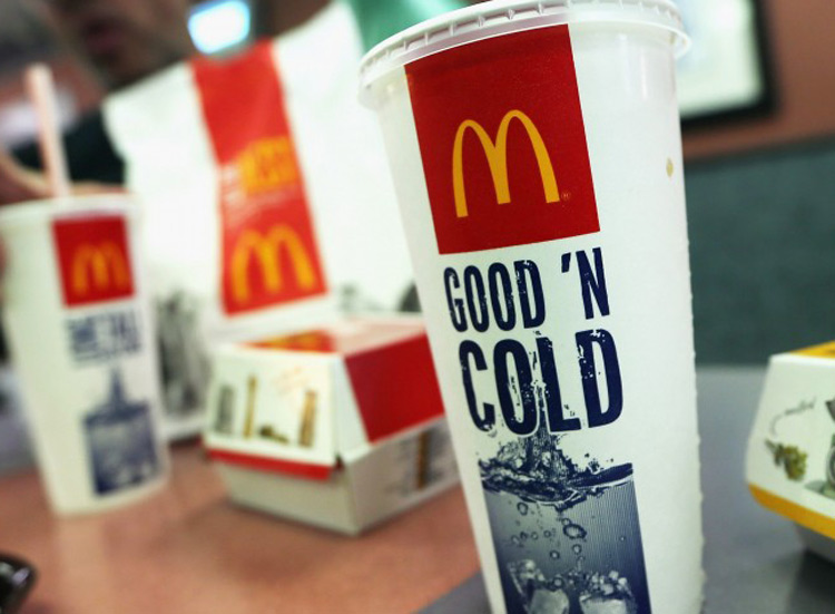 McDonalds will bald in Glas und Porzellan servieren