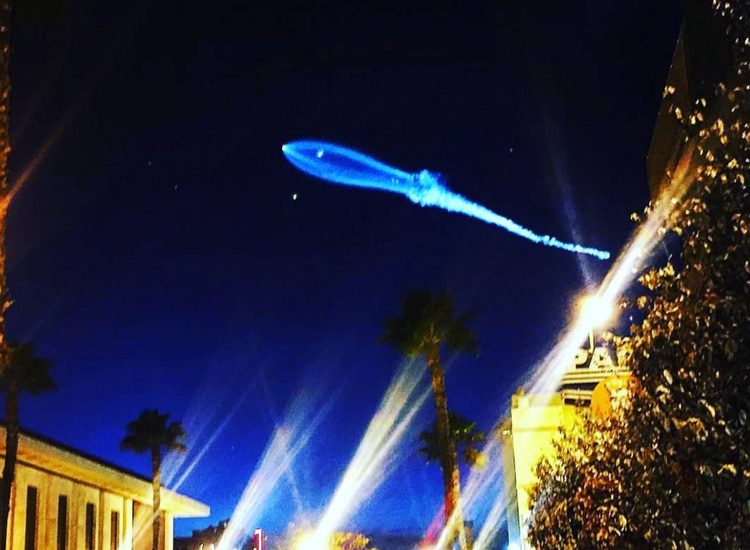 Ufo in Los Angeles SpaceX