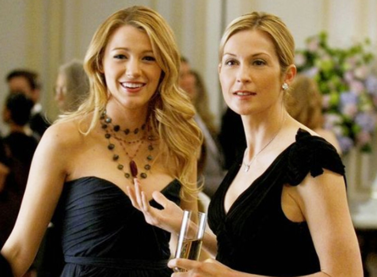 Erst "Gossip Girl", jetzt "The Perfectionists": Kelly Rutherford (r.) ist dabei!