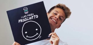 Luca Concrafter: Pizza 2 Proscuitto ist schwarz