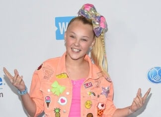 JoJo Siwa ist glücklich mit ihrer Freundin